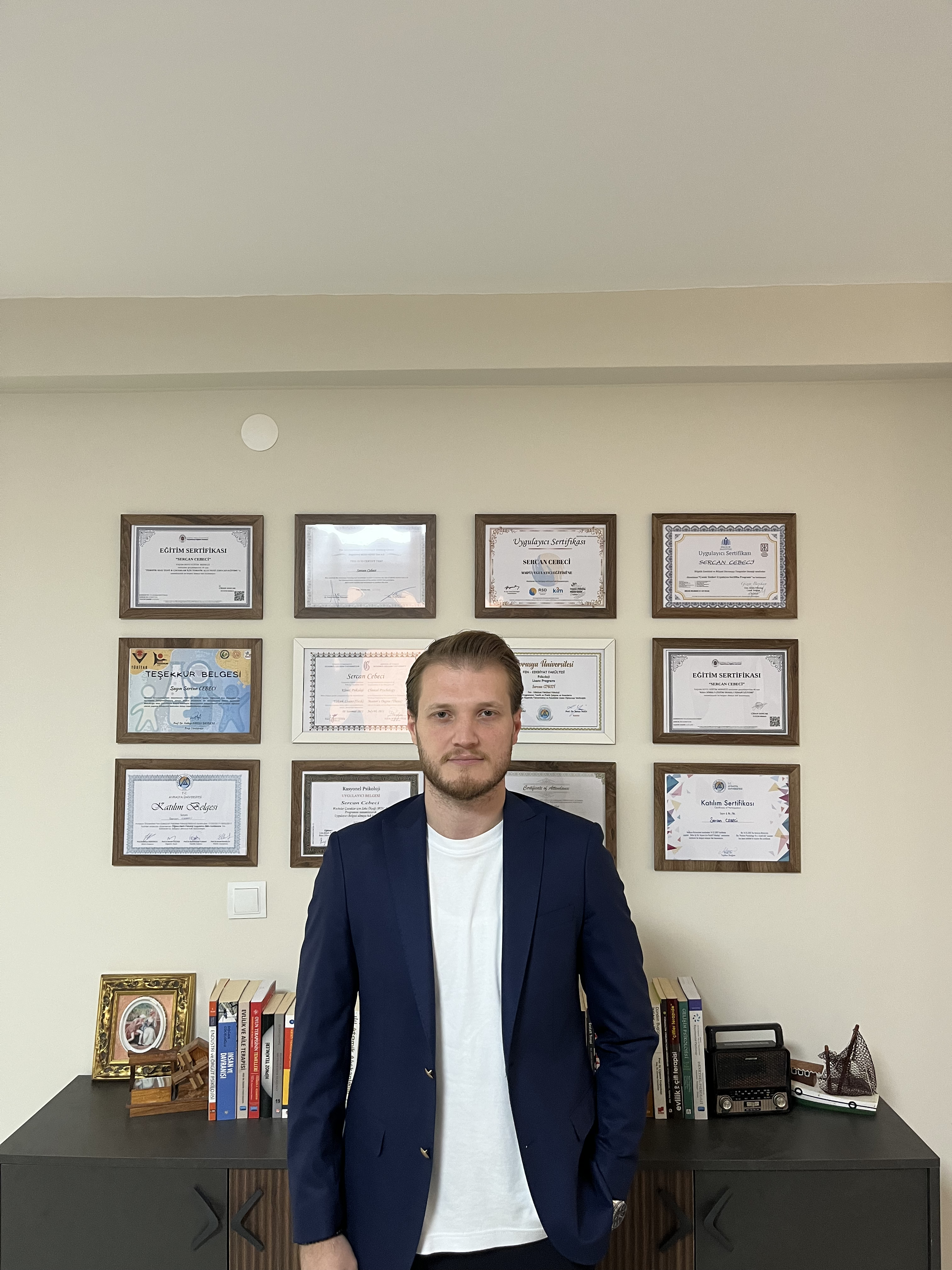 Sercan Cebeci Ayakta